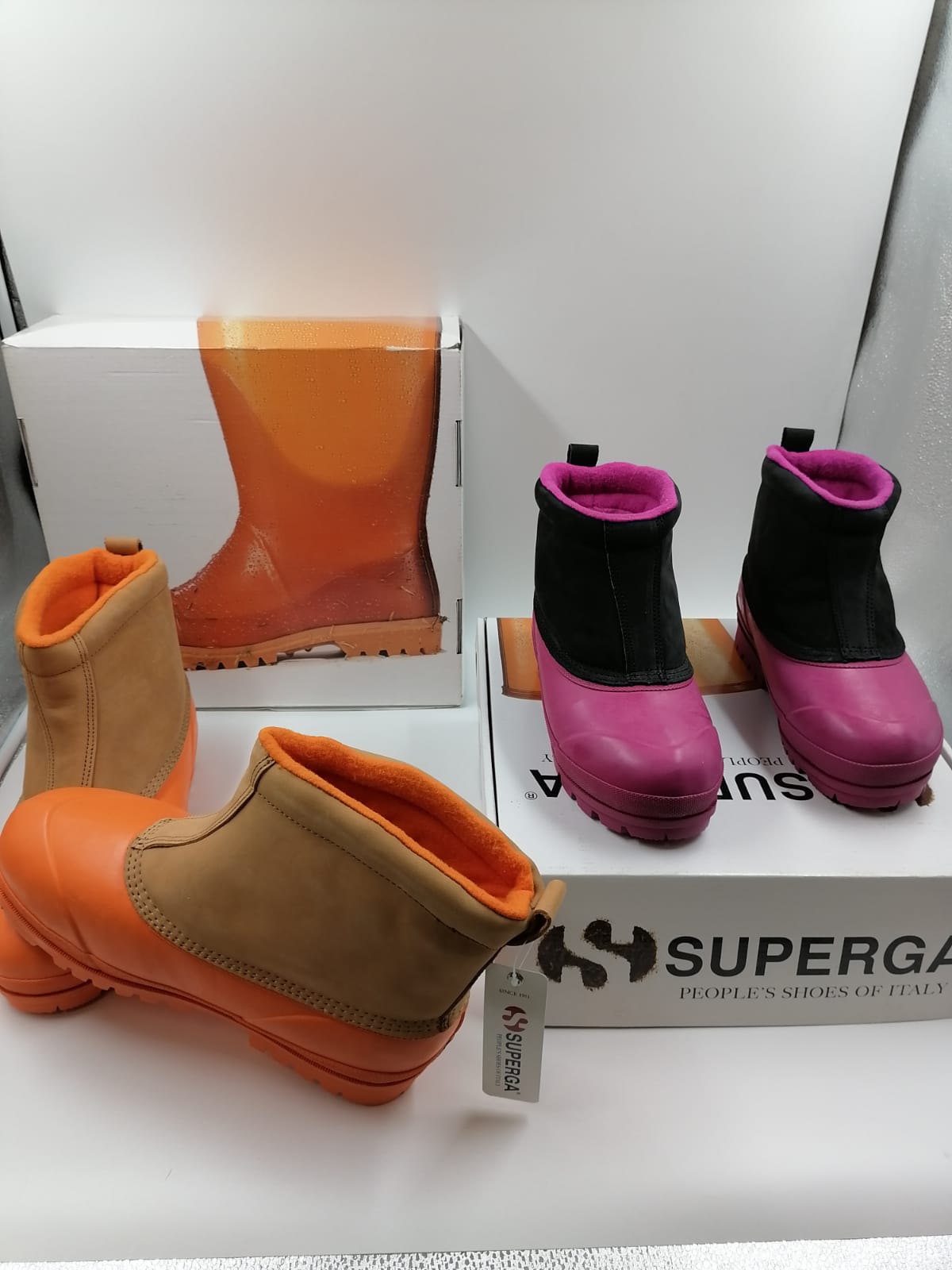 Superga unisex: мужская и женская зимняя обувь сток оптом