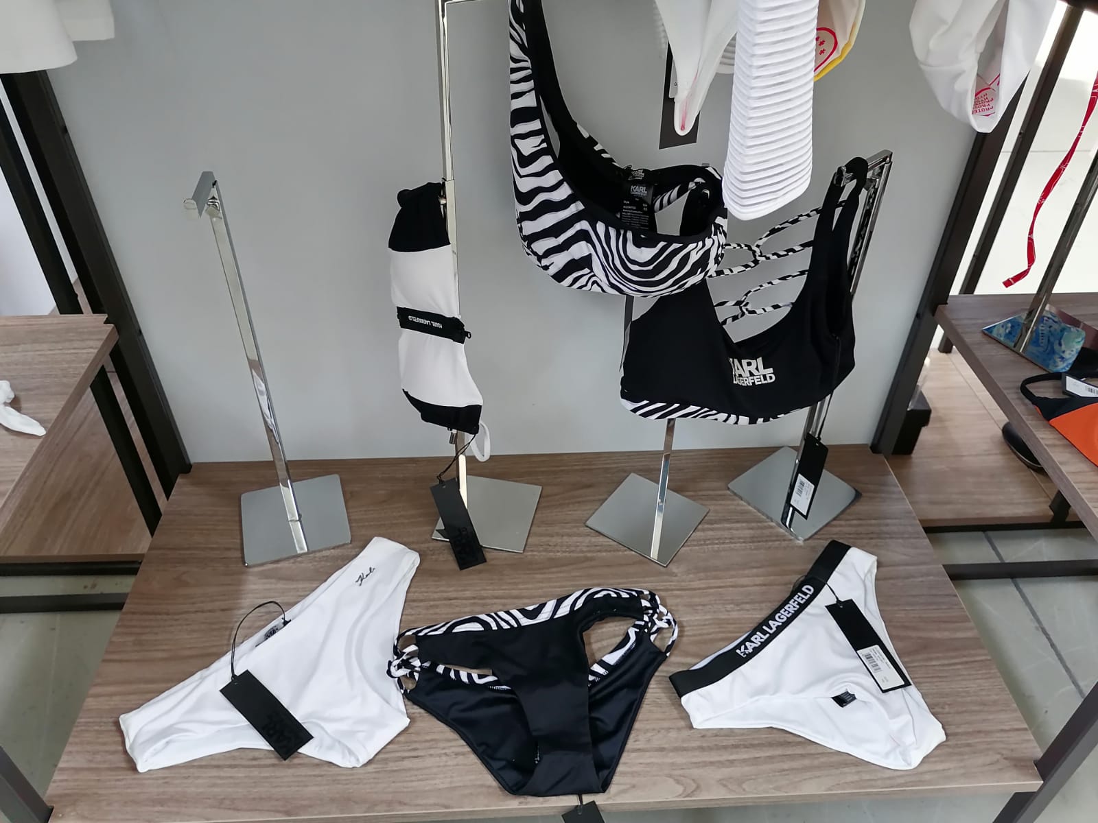 KARL LAGERFELD женские купальники оптом. Оригинал!