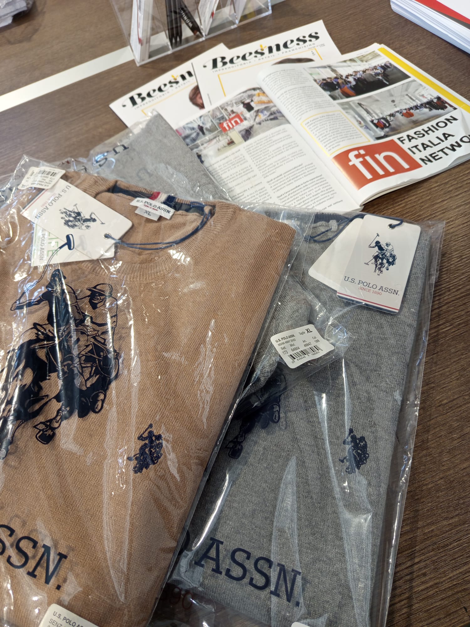 U.S. Polo Assn. микс мужской и женской одежды, оптом